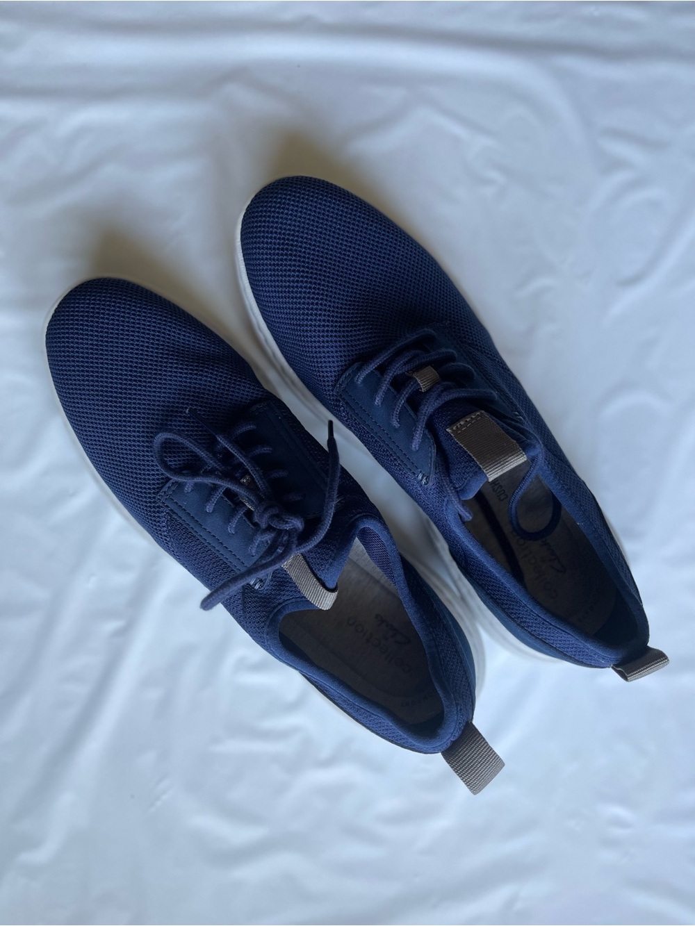 Clarks Men's Navy Knit Athletic Sneakers